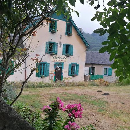 Auberge Chez Gabrielle - Vallee De Lesponne Beaudéan Buitenkant foto