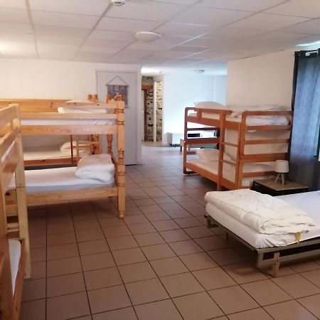 Auberge Chez Gabrielle - Vallee De Lesponne Beaudéan Buitenkant foto