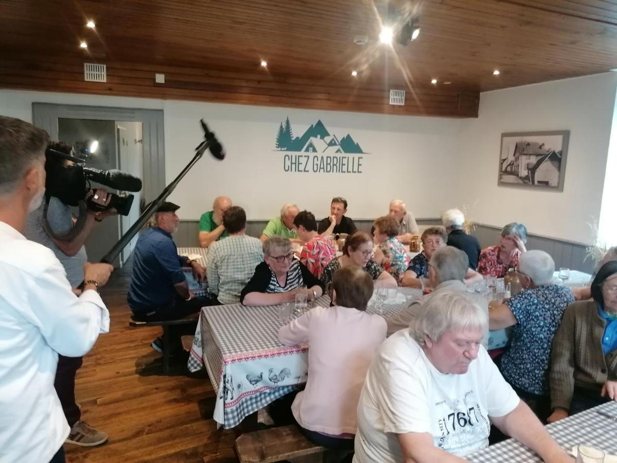 Auberge Chez Gabrielle - Vallee De Lesponne Beaudéan Buitenkant foto